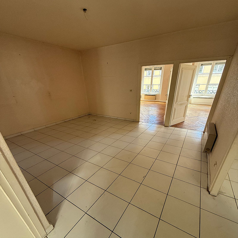 Débarras et nettoyage bureaux à Lyon